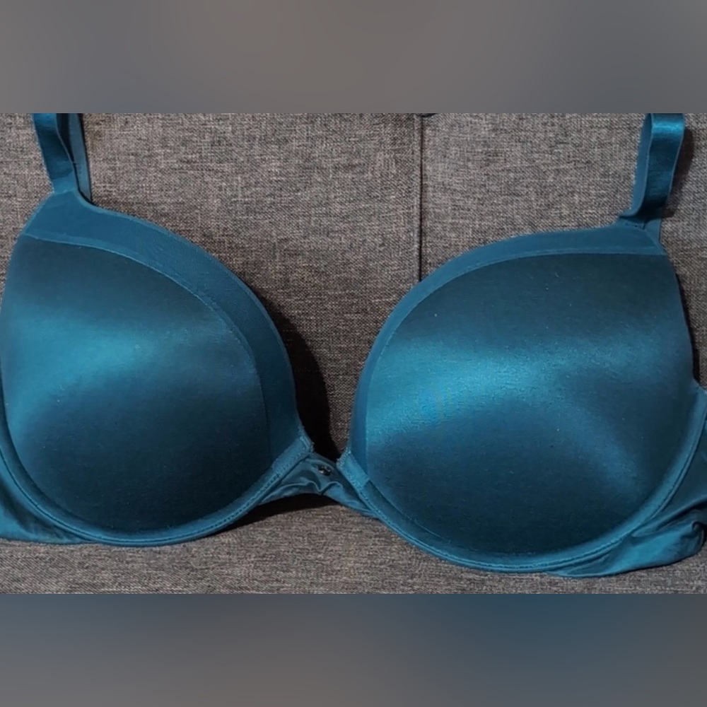 Fabulous by Victoria's Secret plunge bra 36dd - Picture 1 of 4